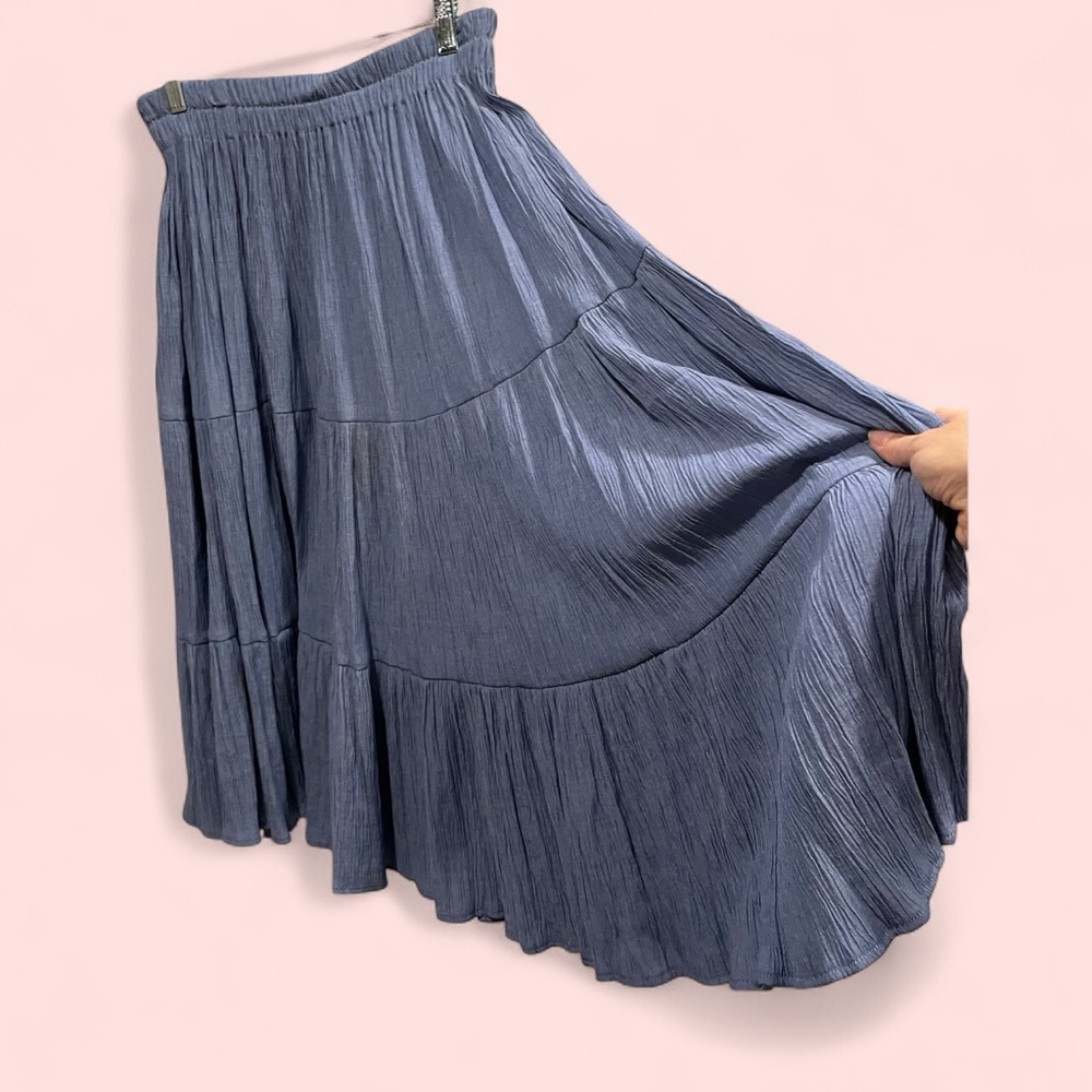 Women's Midi Tiered Skirt in Slate Blue